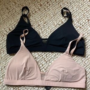Pepper Limitless Wirefree Bra Bundle. Size M.
